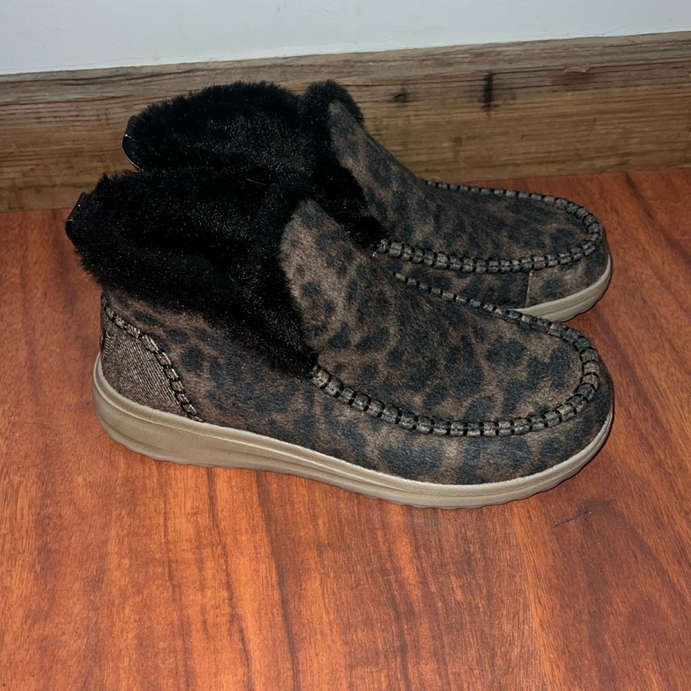Hey Dude, cheetah.